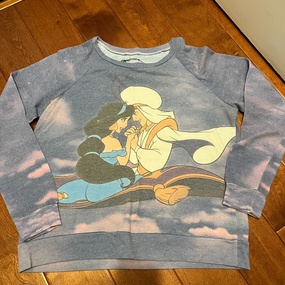Aladdin top